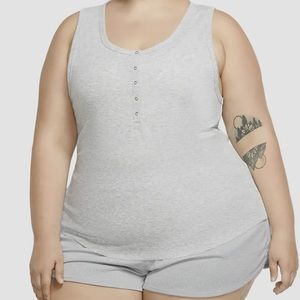 Nike DRI-Fit Yoga Henley Tank